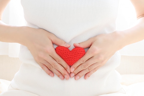 産後の体に配慮した、やさしい骨盤ケア